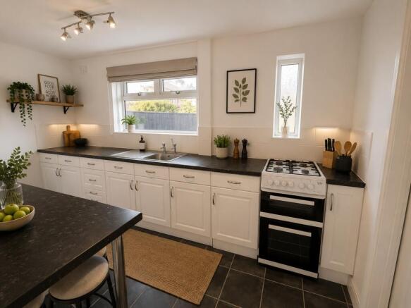 3 bed Semi-Detached for sale Image 3