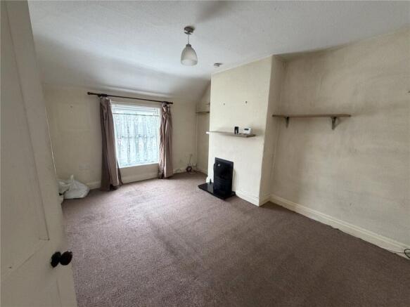 2 bed Apartment for sale Image 6