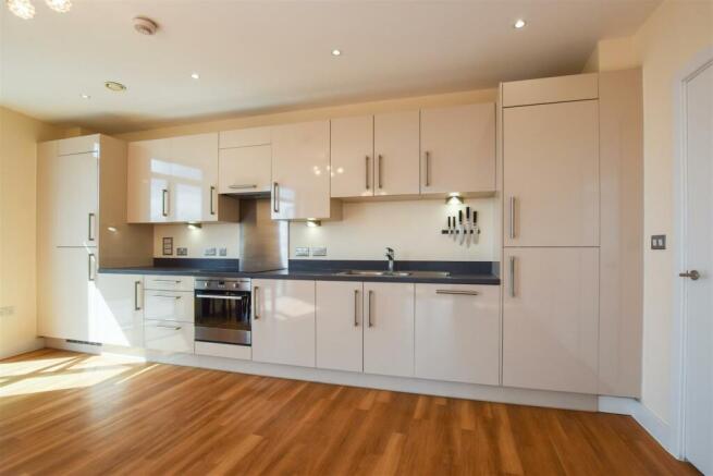 Kitchen area.jpg