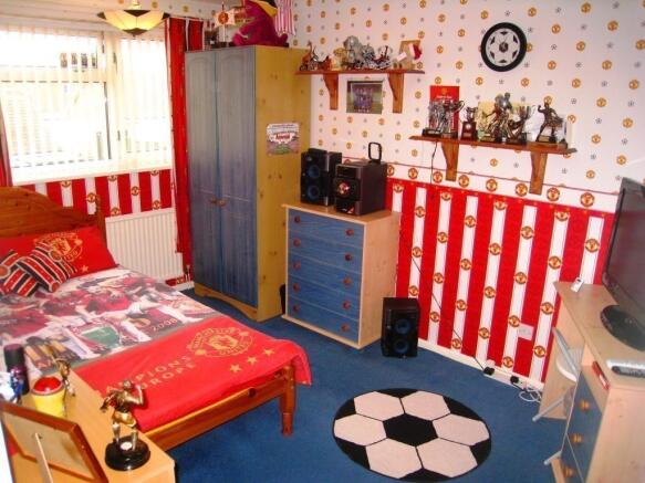 BEDROOM 1