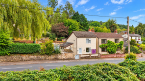 Willowdean Cottage, Main Road, Lydney GL15 4QY