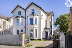 Flat 3, 11, Carlton Avenue, Horns Cross, Greenhithe DA9 9DR