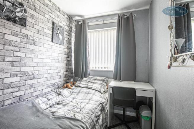 3 bed Semi-Detached for sale Image 11