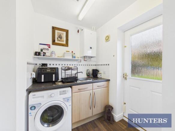 4 bed Detached for sale Image 7