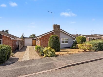 7 Kingston Close, Long Buckby, NN6 7RZ