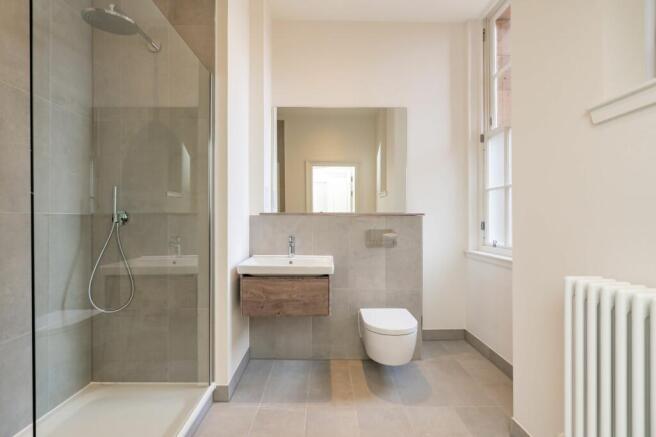 En-suite 2