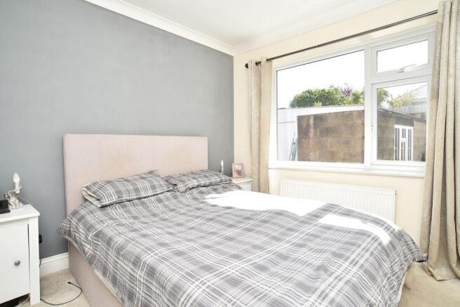 2 bed Semi-Detached Bungalow for sale Image 6