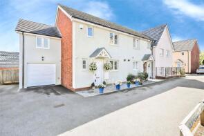 9, Triumph Place, Teignmouth TQ14 8GL