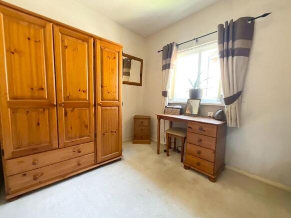 3 bed Semi-Detached for sale Image 9