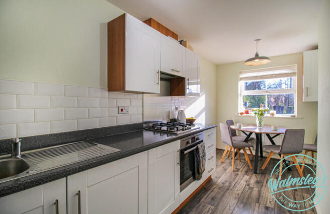 Kitchen breakfast room