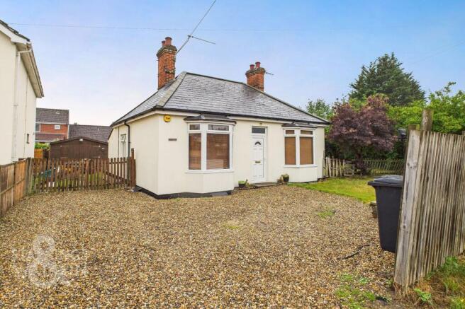 3-bed detached on Denmark Lane, Roydon, Diss, £300,000