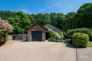 4, Abbots Close, Ryde PO33 4EP