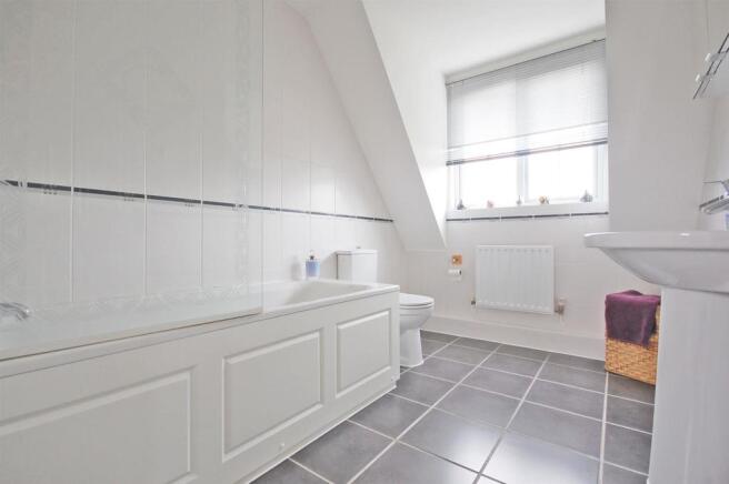 Top Floor Bathroom.jpg