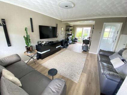 Cranford Way, Bucknall, Stoke on Trent, ST2 9PY