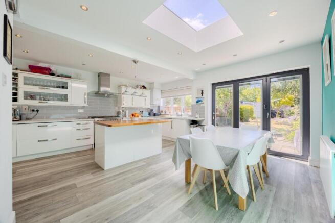 Kitchen / Diner