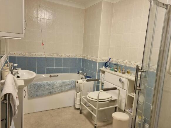 Flat 17
