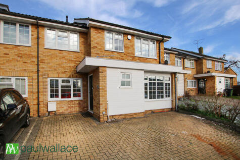 Smarts Green, Adamsfield, West Cheshunt