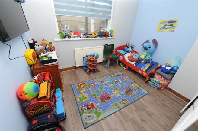 3 bed Semi-Detached for sale Image 8
