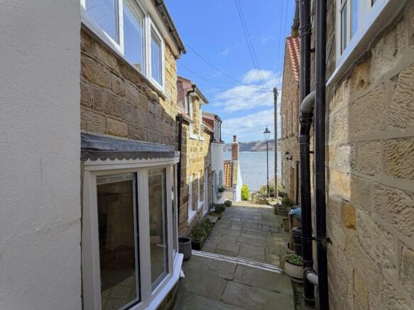 1 bed Cottage for sale Image 12