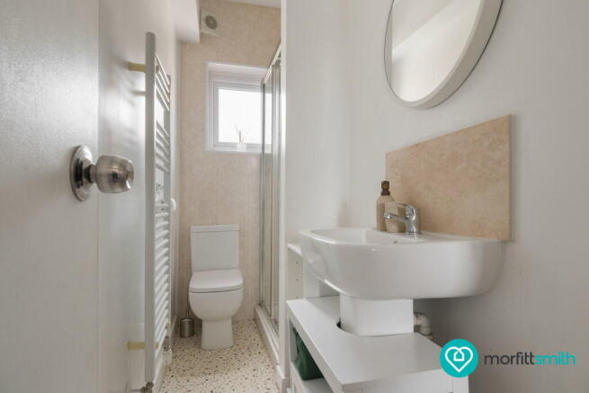 4 bed Terraced for sale Image 11