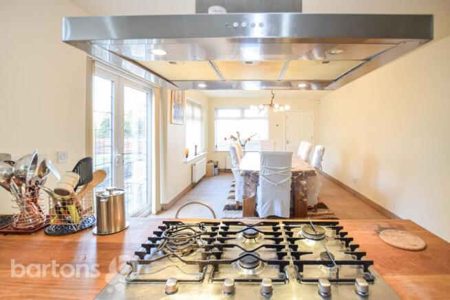 4 bed House for sale Image 10