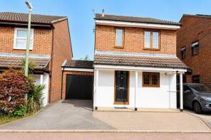 16, Fallowfield Close, Maidstone ME14 5TW