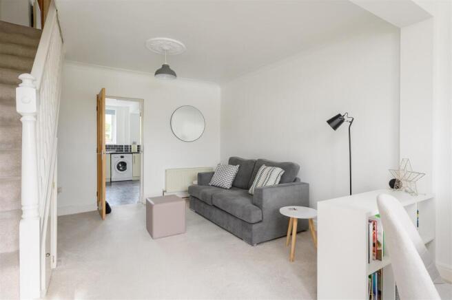 2 bed Semi-Detached for sale Image 7