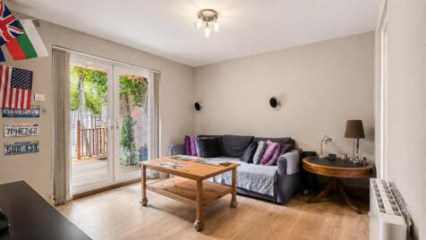Jade Close, London, E16