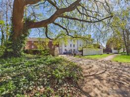 Flat 12a, The Newlands, Weston Green Road, Thames Ditton KT7 0LA