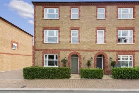 Sassoon Drive, EN4