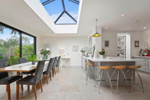 28, West Temple Sheen, East Sheen, London SW14 7AP