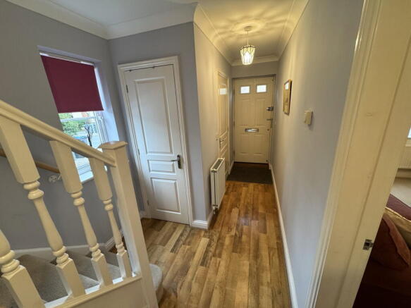 2, Thurlow Close, Saxmundham photo 3
