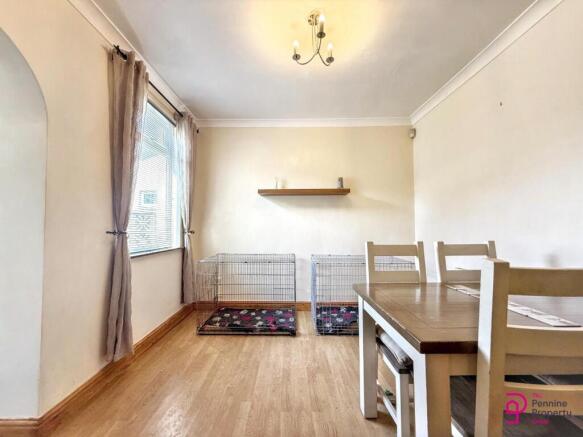 2 bed Terraced for sale Image 8