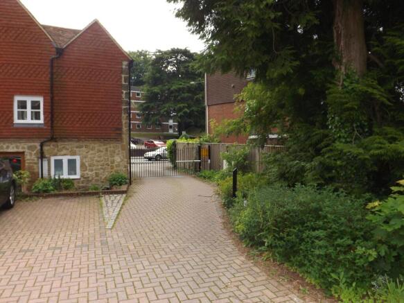 Photo 11