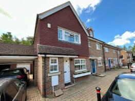 11, Falconer Road, Fleet GU51 1LE