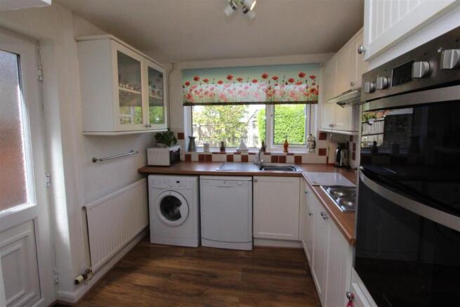 87 St Davids Drive 014.JPG