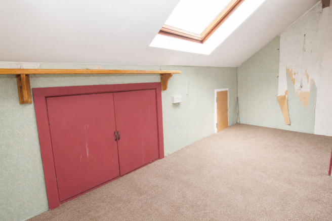 4 bed Terraced for sale Image 12