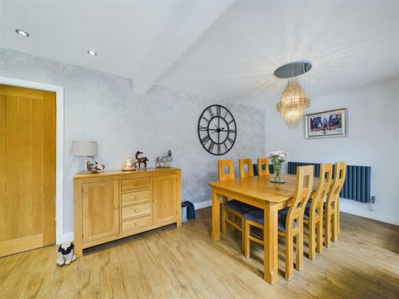 OPEN PLAN LIVING/ DINER WITH BI-FOLD DOORS