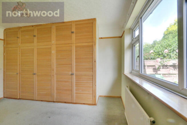 2 bed Semi-Detached Bungalow for sale Image 7