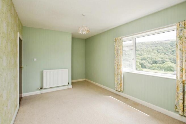 2 bed Terraced for sale Image 10