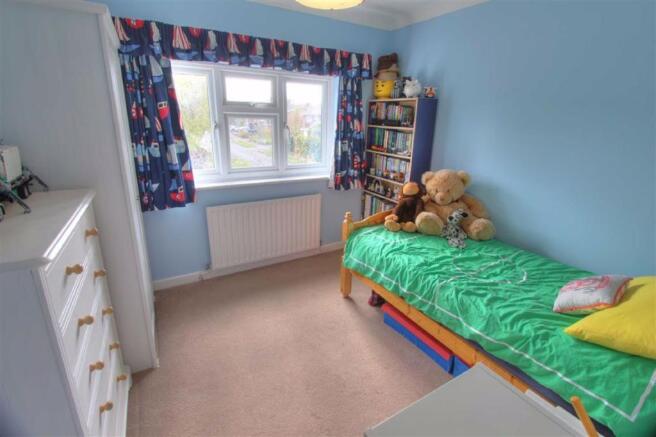 Bedroom 4: