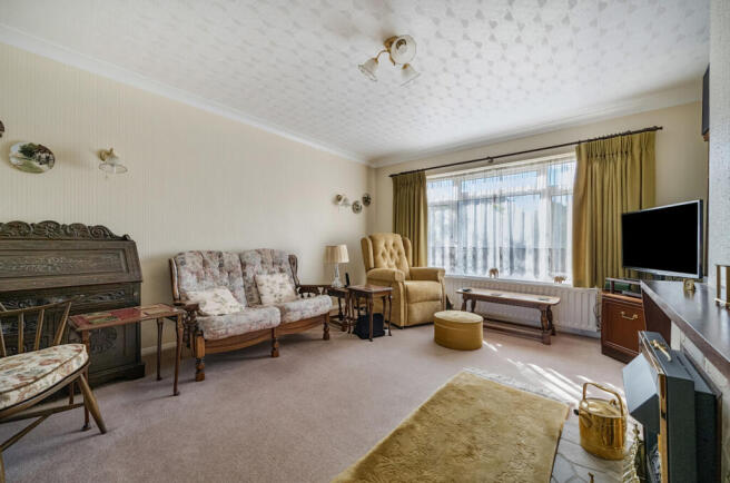 1357153-6-68d1708...