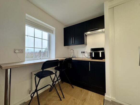 Bed 5 (kitchen)