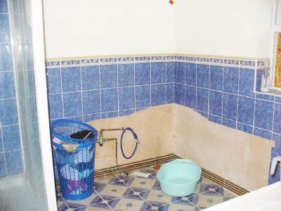 Downstairs shower room