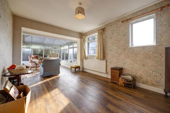 3 bed Detached Bungalow for sale Image 11
