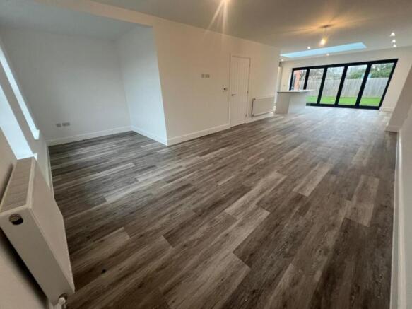 WhatsApp Image 2026-02-05 at 14.35.12.jpeg