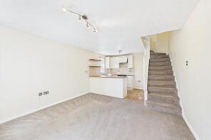 69, Dart Road, Farnborough GU14 9PF