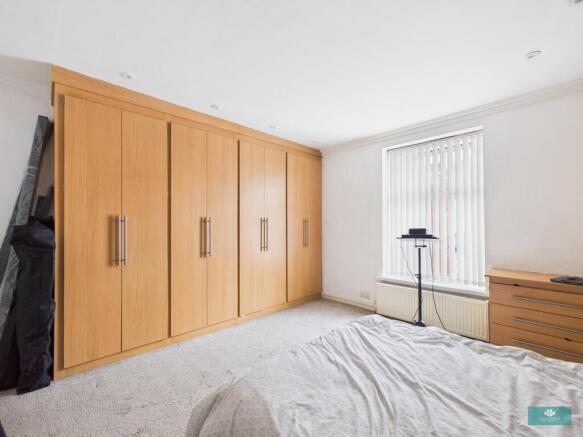 2 bed Terraced for sale Image 7