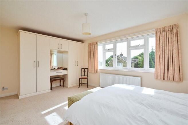 3 bed Detached for sale Image 11