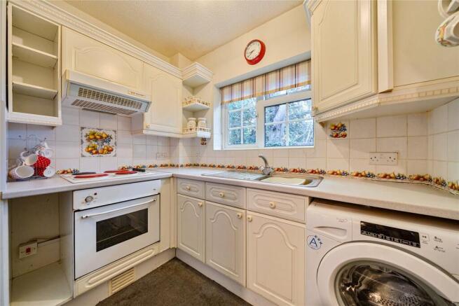 Audley Walk, Orpington photo 4